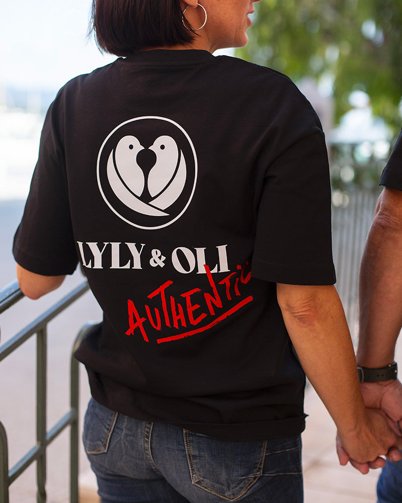 T-SHIRT LOVE - AUTHENTIC